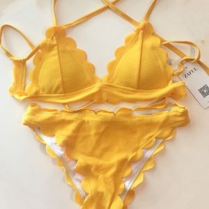 Zaful Yellow scallop bikini set